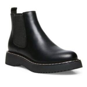 Madden Girl Sleek Black Ankle Booties S-9 No box; Super Trendy!